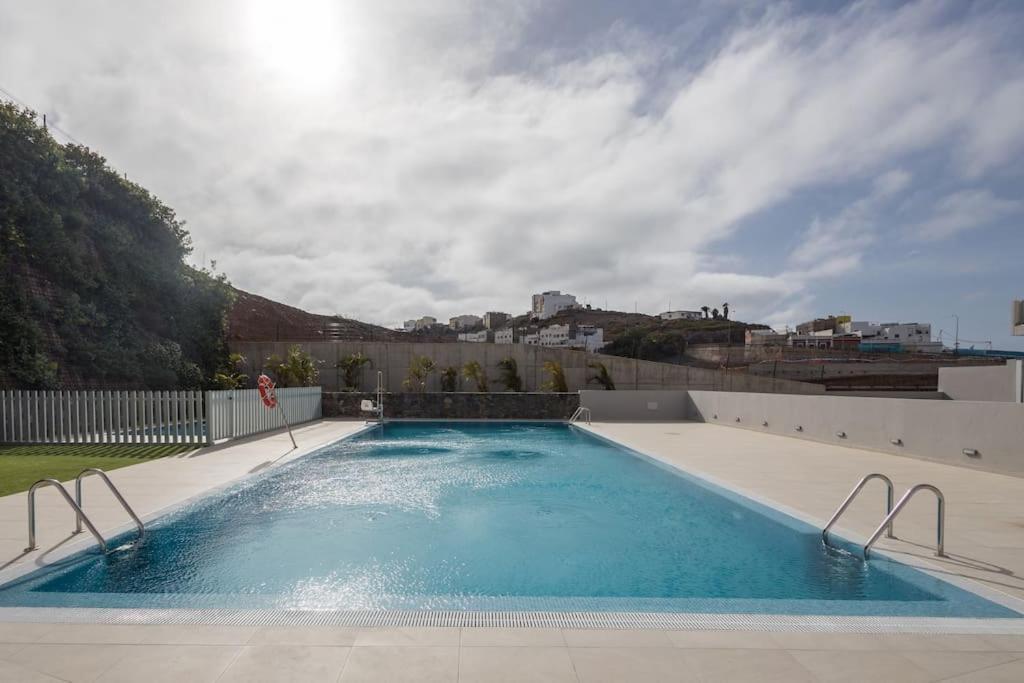 Апартаменты Casa Vacacional Isis Con Piscina Лас-Пальмас-де-Гран-Канария Экстерьер фото